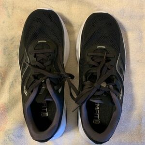 Womens Saucony Formfit 8 mm offset Guide 15 Running Shoe